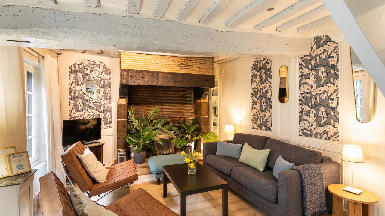 Photo of Livingroom in Centre
