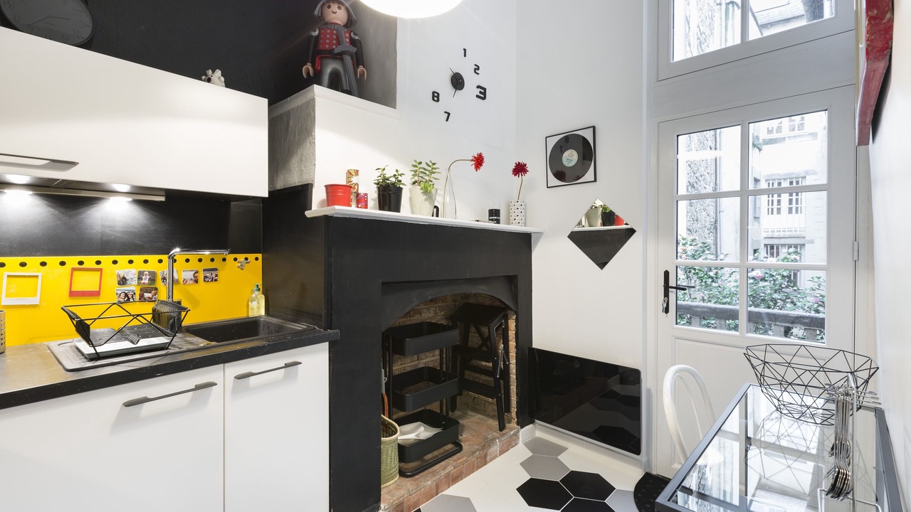 Photo of Kitchen in Centre