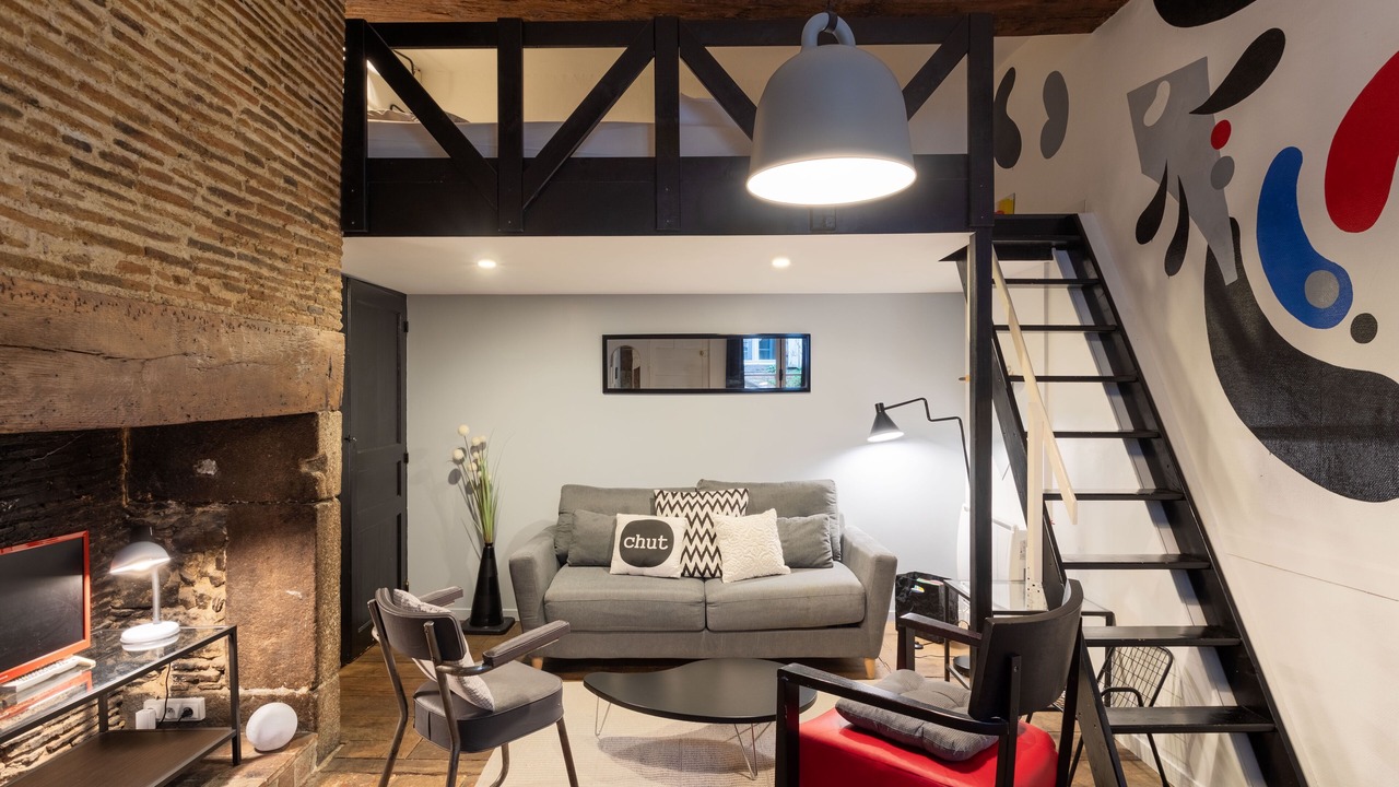 Photo of Livingroom in Centre