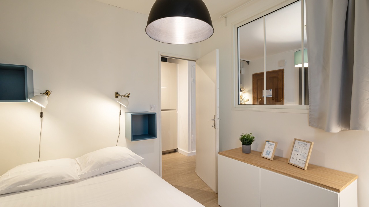 Photo of Bedroom in Centre