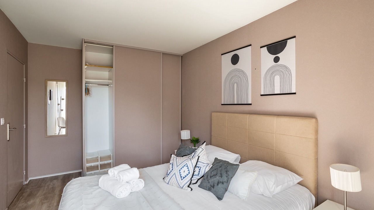 Photo of Bedroom in Saint-Helier