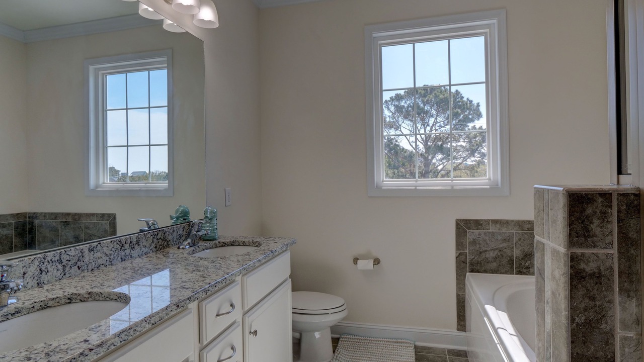 Photo of Bathroom in Wilmington Beach
