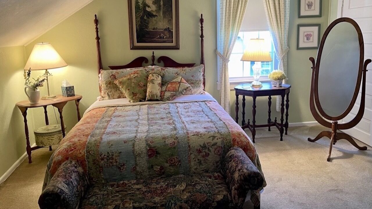 Photo of Bedroom in Fries