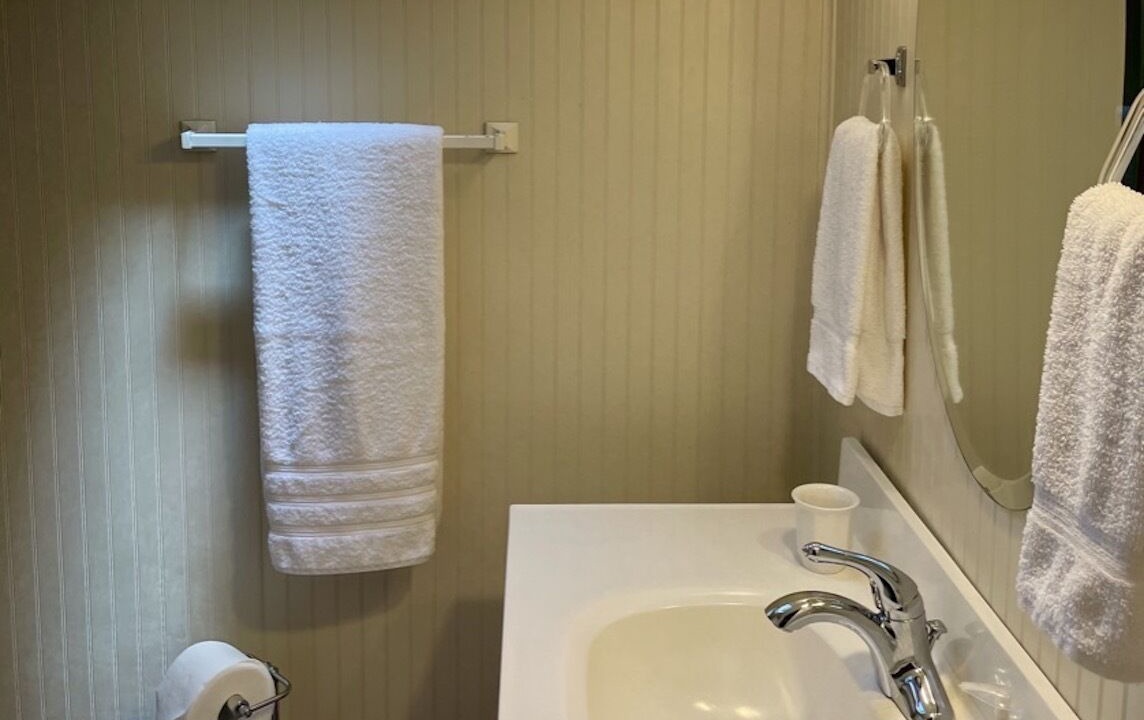 Photo of Bathroom in Fries