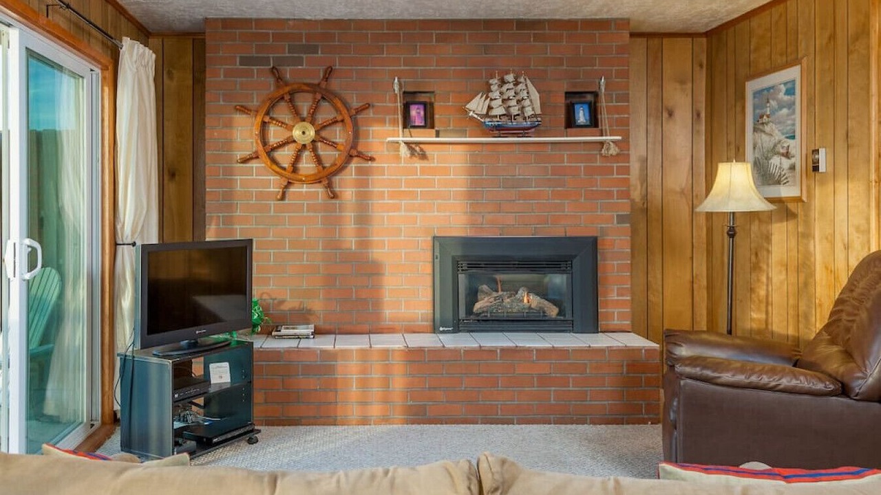 Photo of Livingroom in Lincoln City