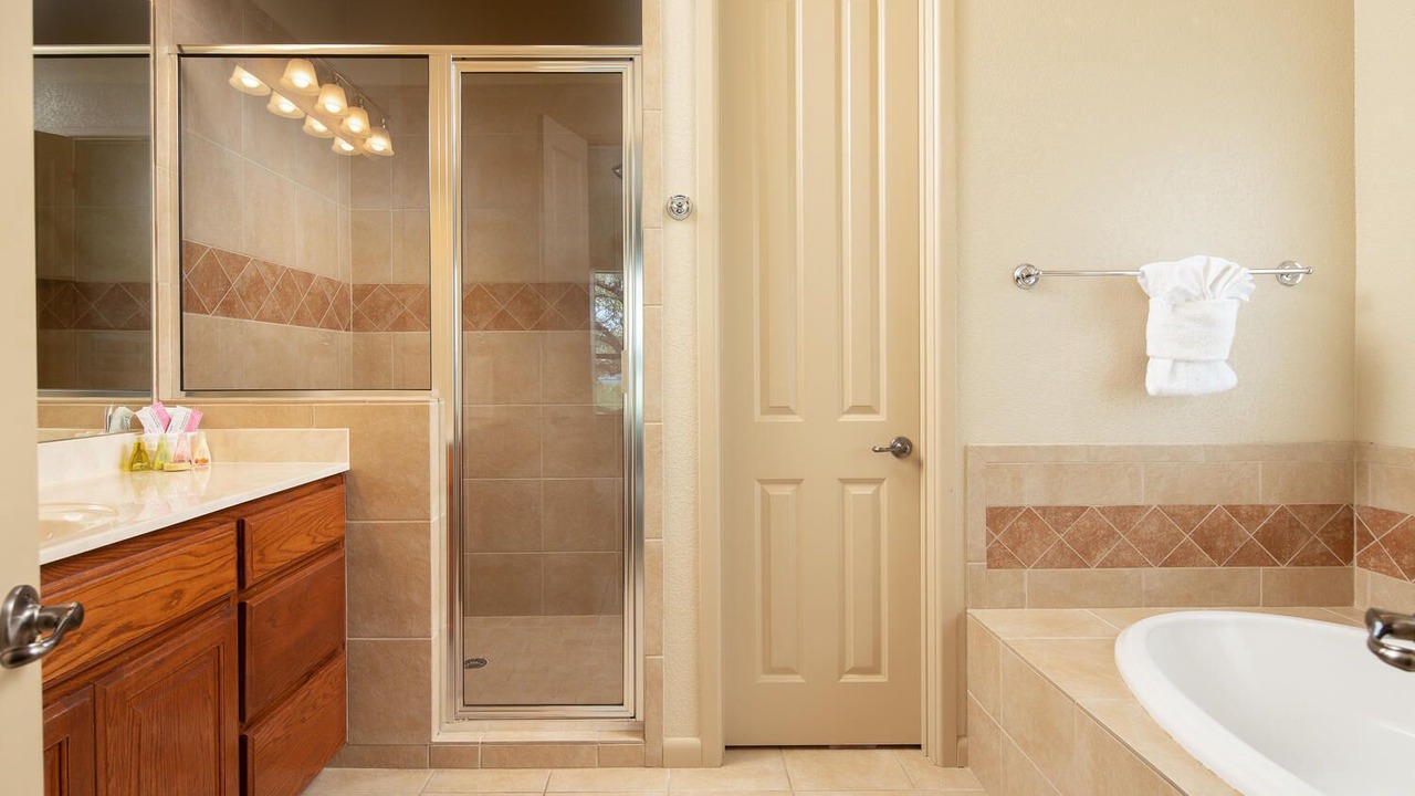 Photo of Bathroom in Canyon Lake