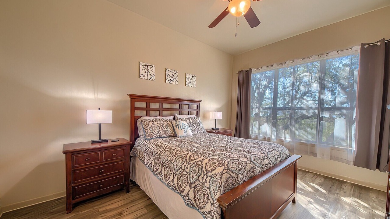 Photo of Bedroom in Canyon Lake