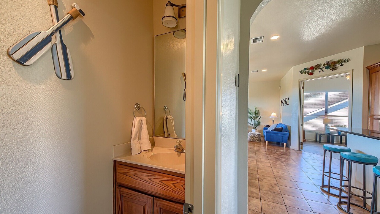 Photo of Bathroom in Canyon Lake
