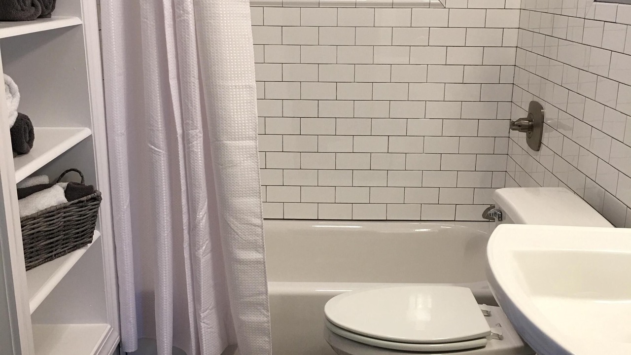 Photo of Bathroom in Watterson Park