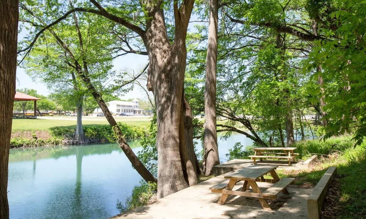 Photo of Others in Gruene