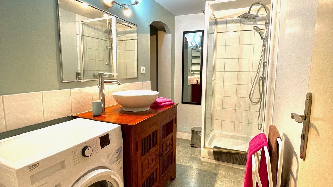 Photo of Bathroom in Brison-Saint-Innocent