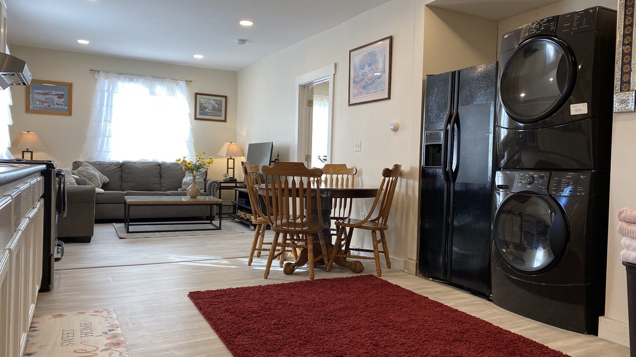 Photo of Others in College Hill