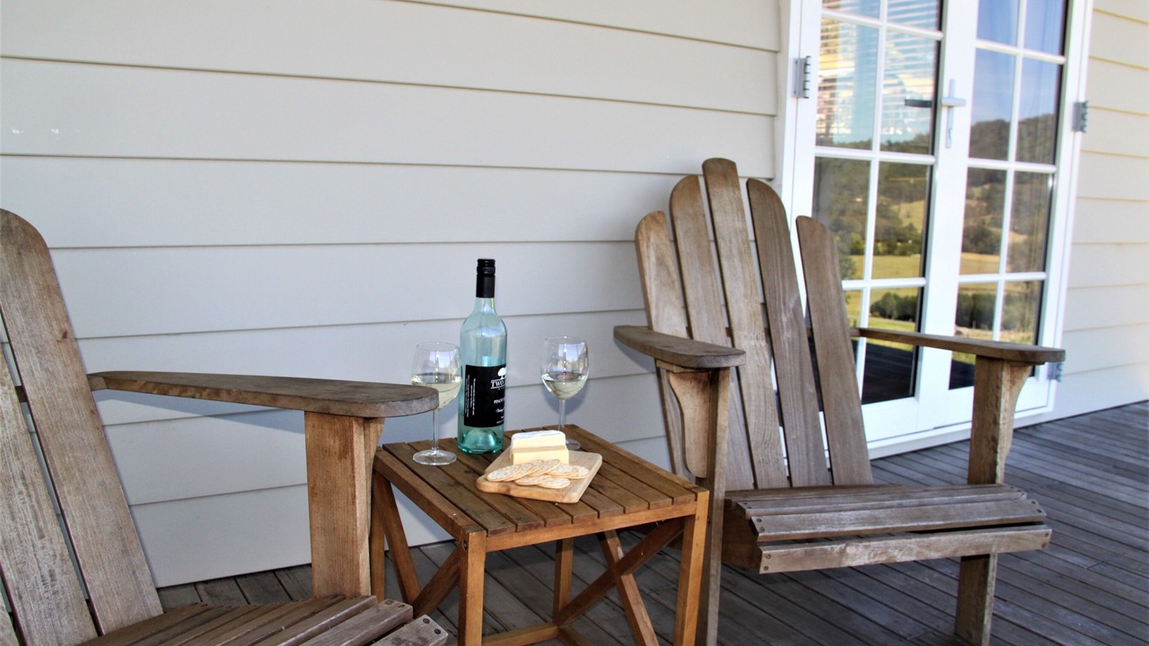 Photo of Others in Foxground