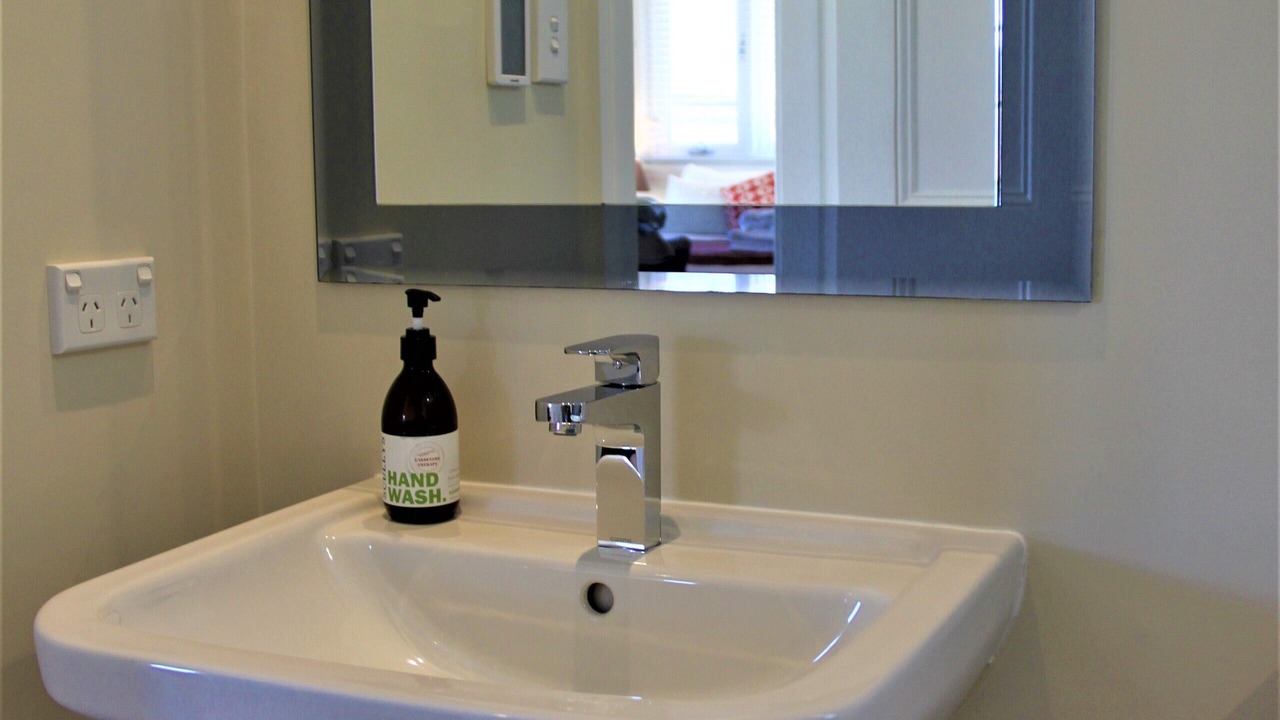 Photo of Bathroom in Foxground