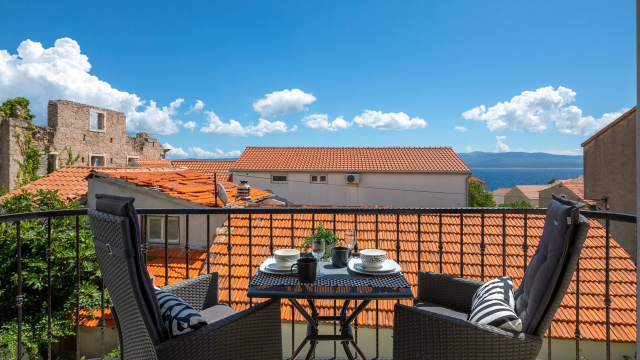 Photo of Patio Balcony in Bol