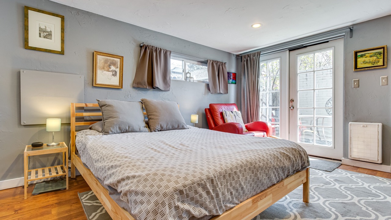 Photo of Bedroom in Platt Park
