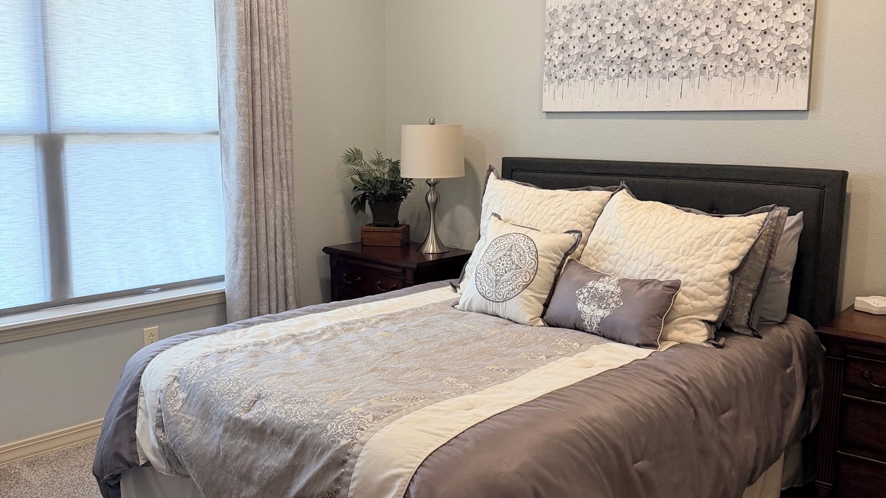 Photo of Bedroom in Hollister