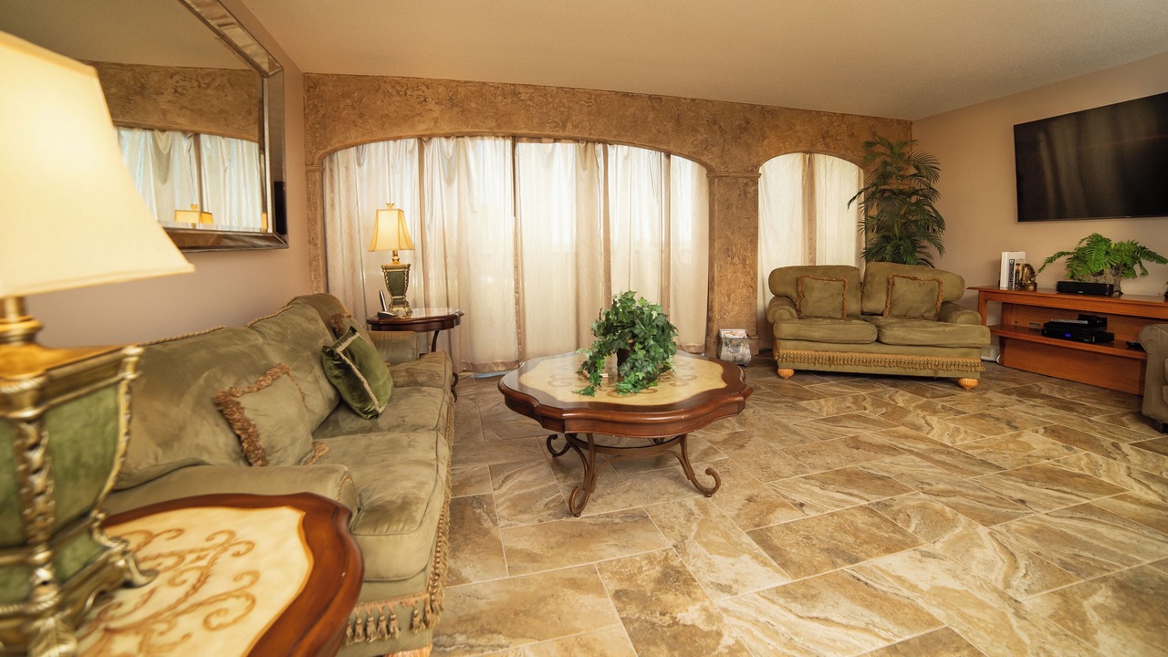Photo of Livingroom in Litchfield by the Sea