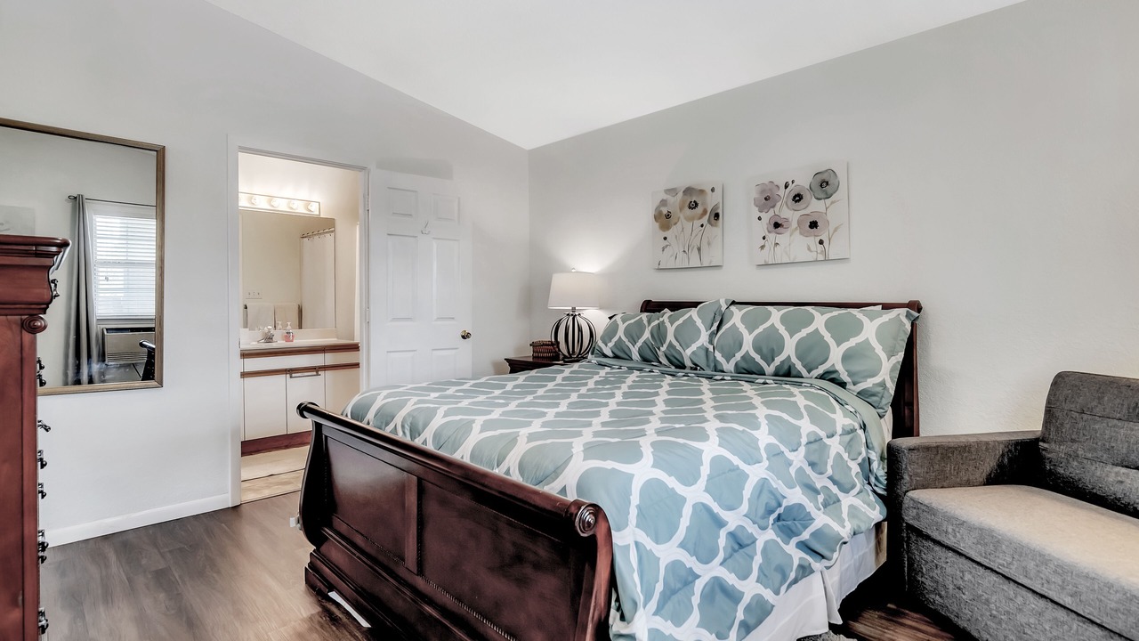 Photo of Bedroom in Branson