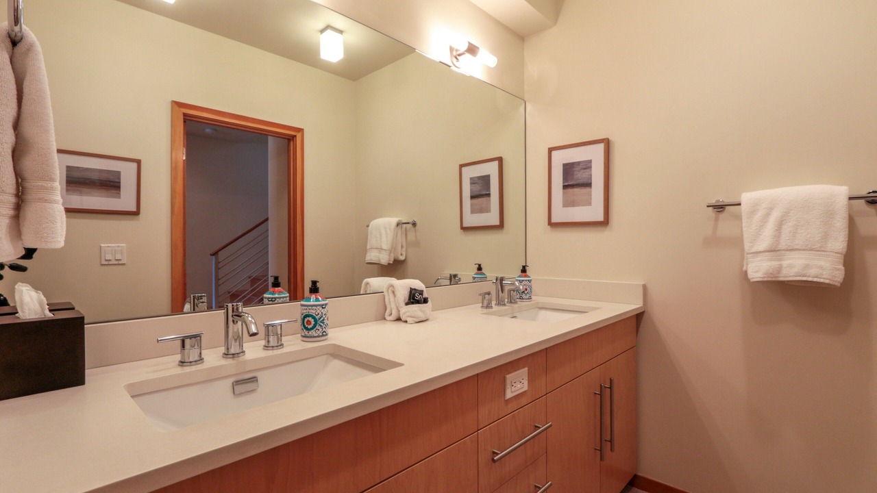 Photo of Bathroom in Hood River