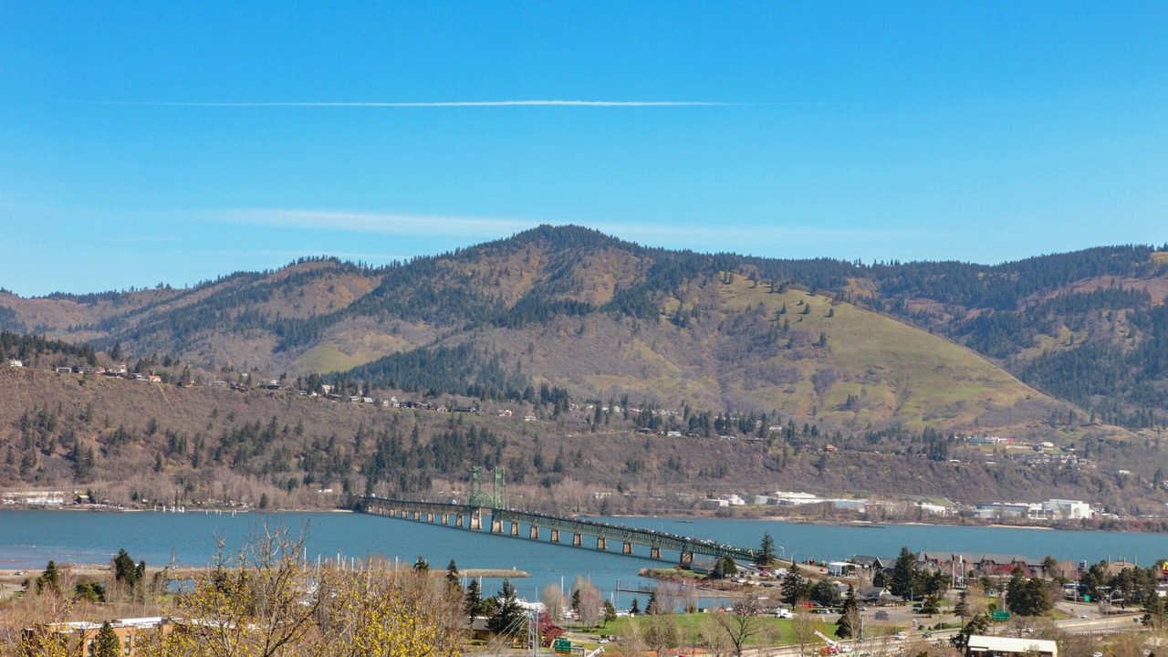 Photo of Others in Hood River