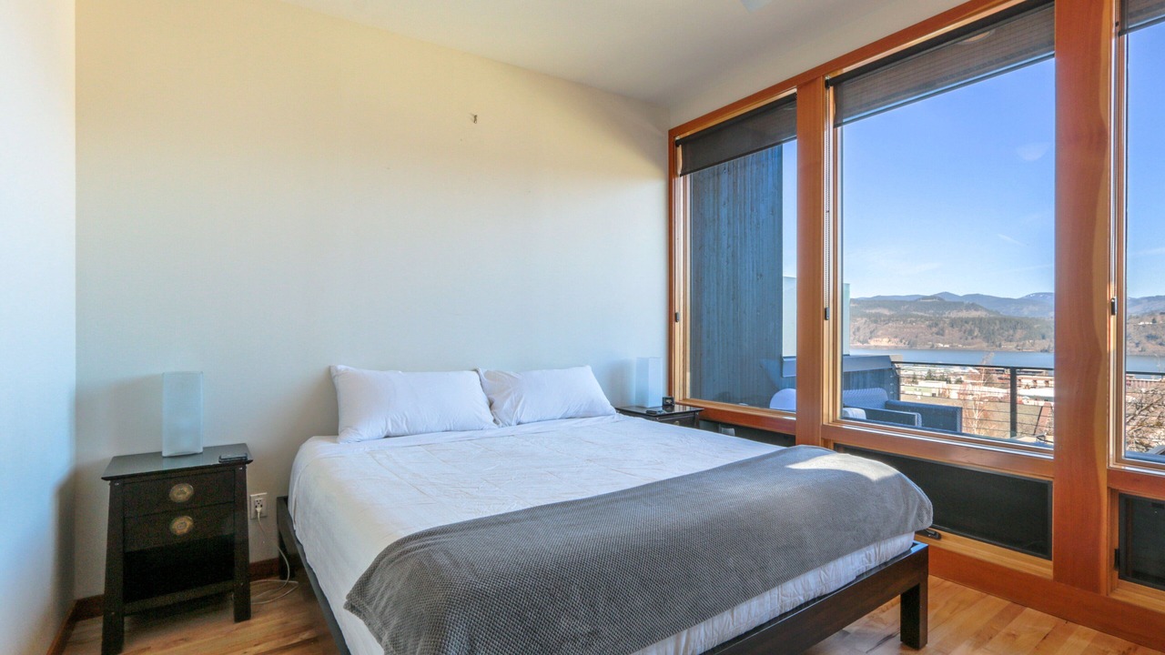 Photo of Bedroom in Hood River