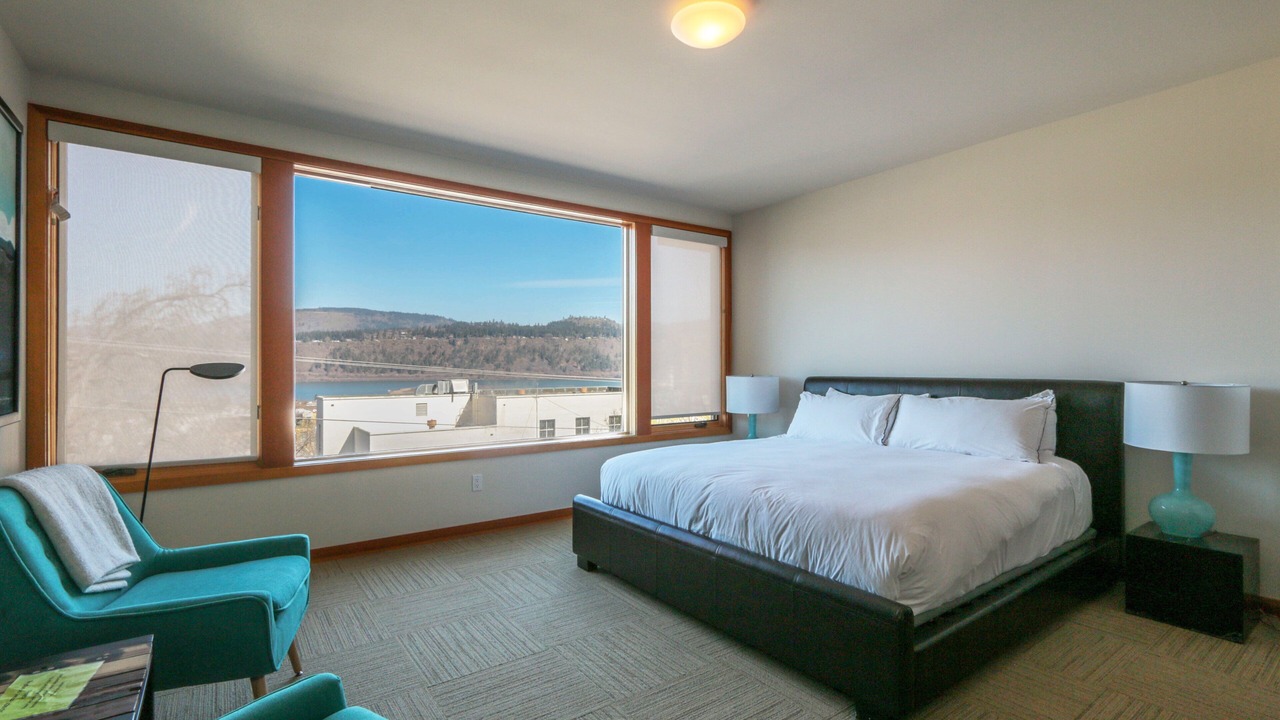 Photo of Bedroom in Hood River