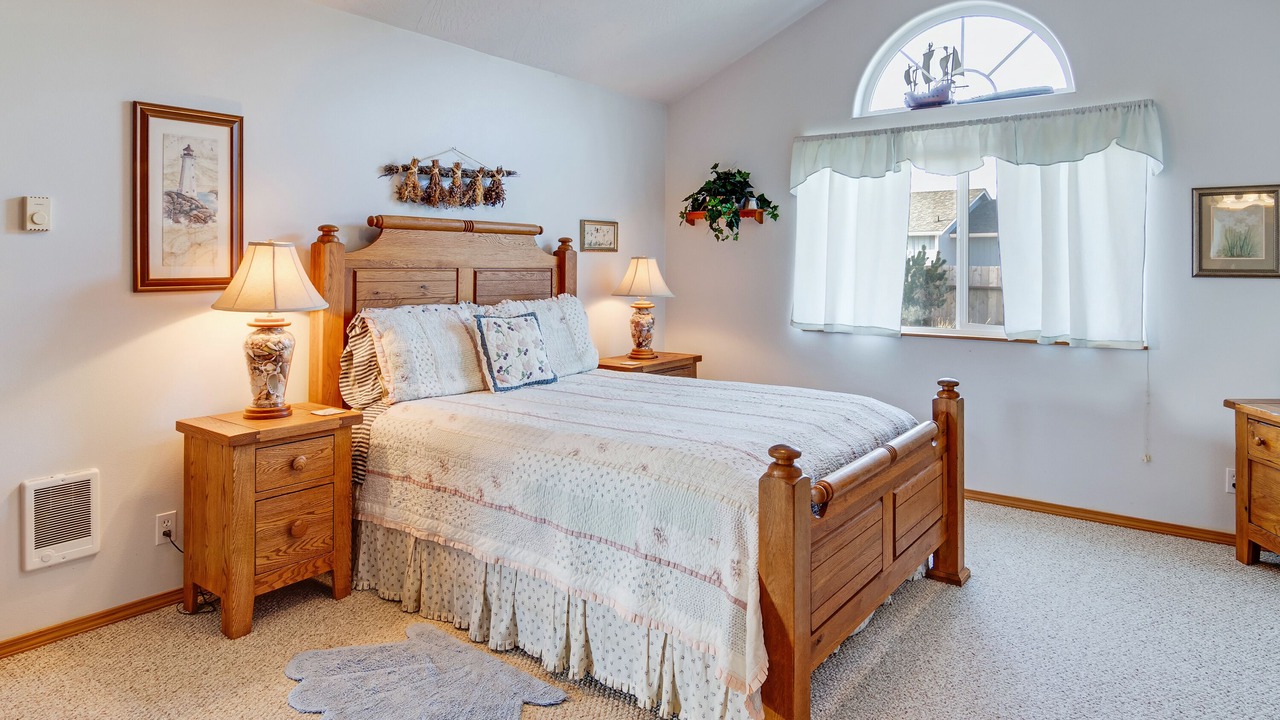 Photo of Bedroom in Bayshore