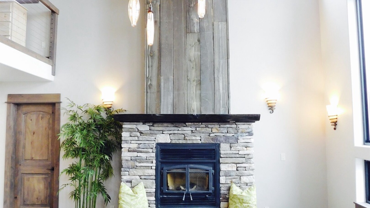 Photo of Livingroom in Emigrant