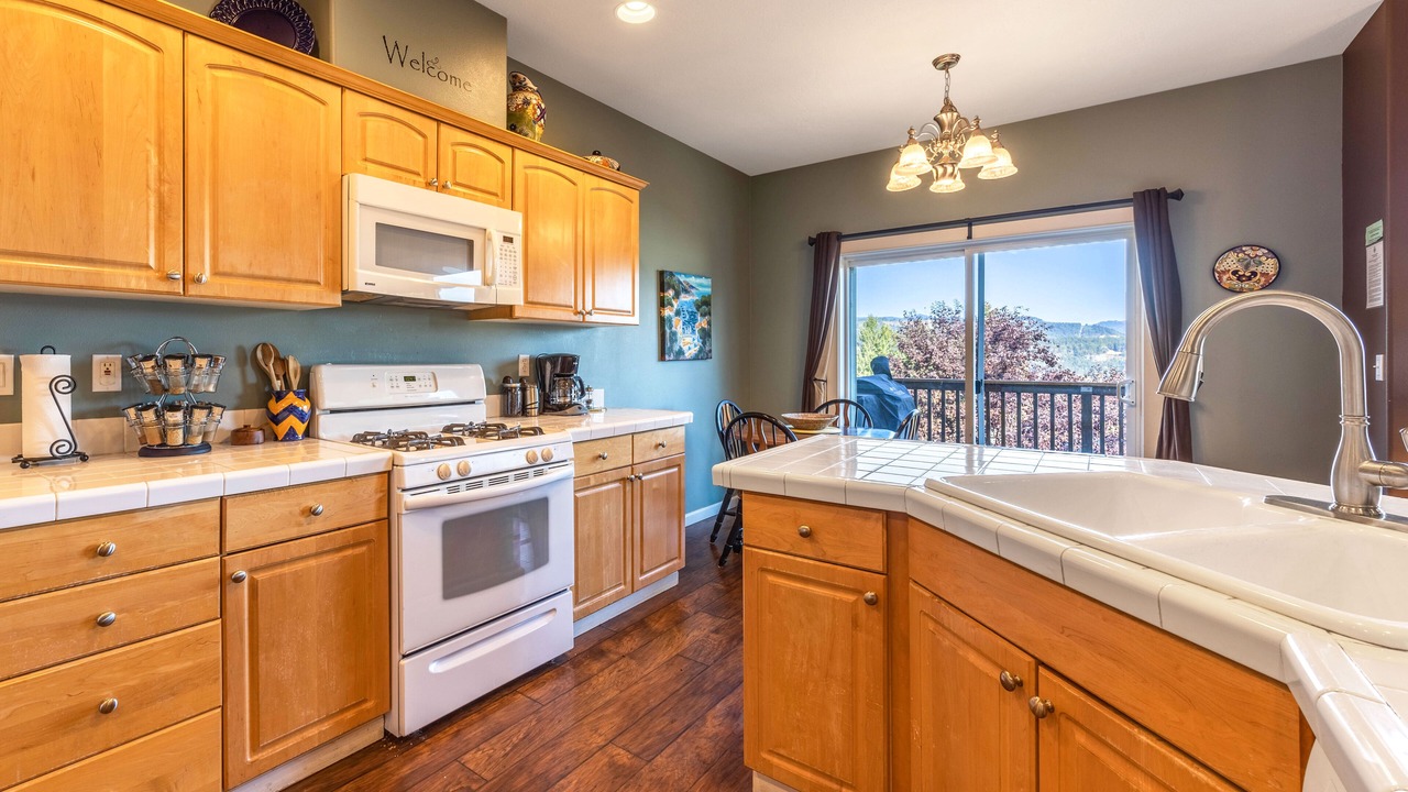 Photo of Kitchen in Hood River