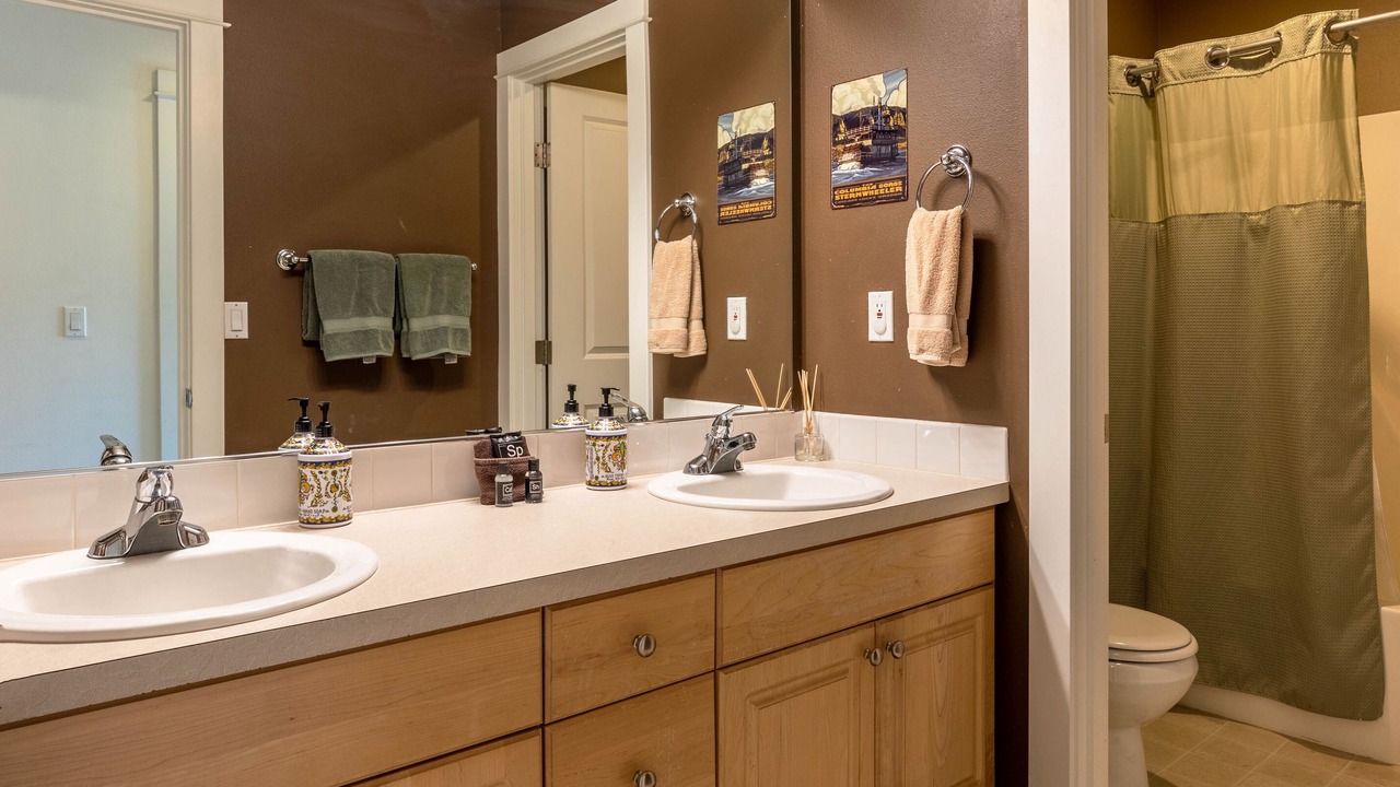 Photo of Bathroom in Hood River