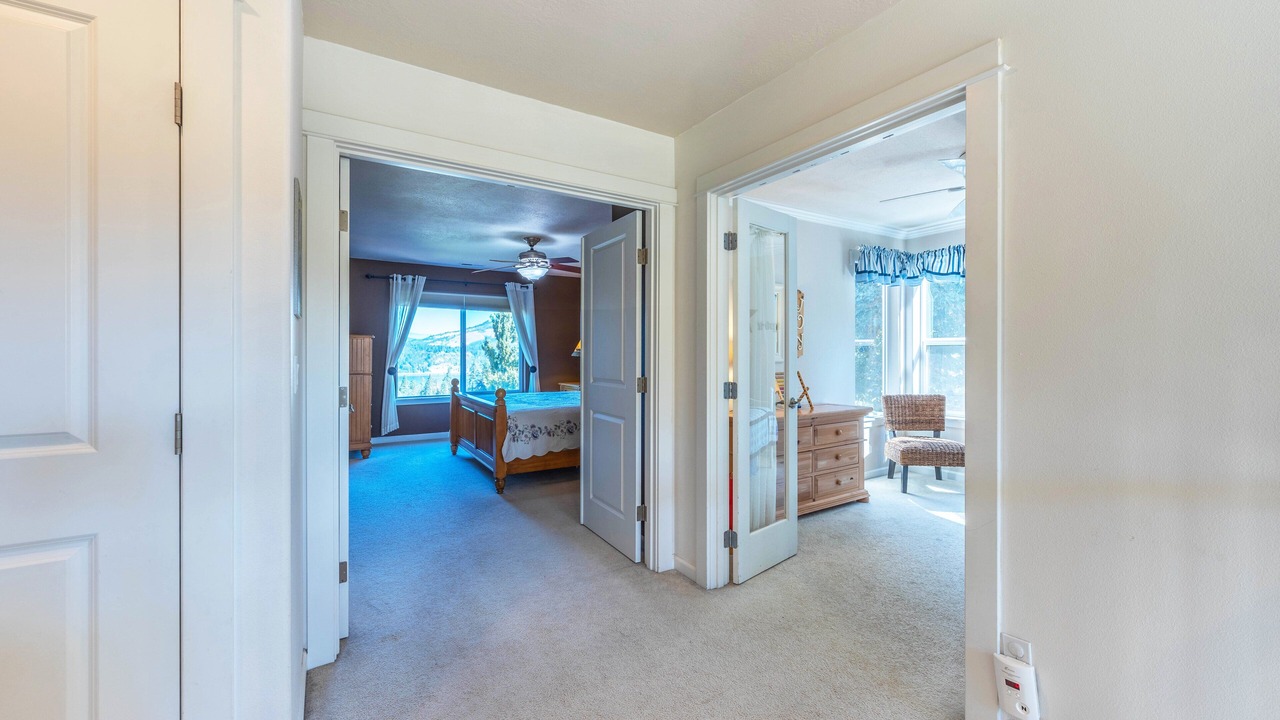 Photo of Bedroom in Hood River