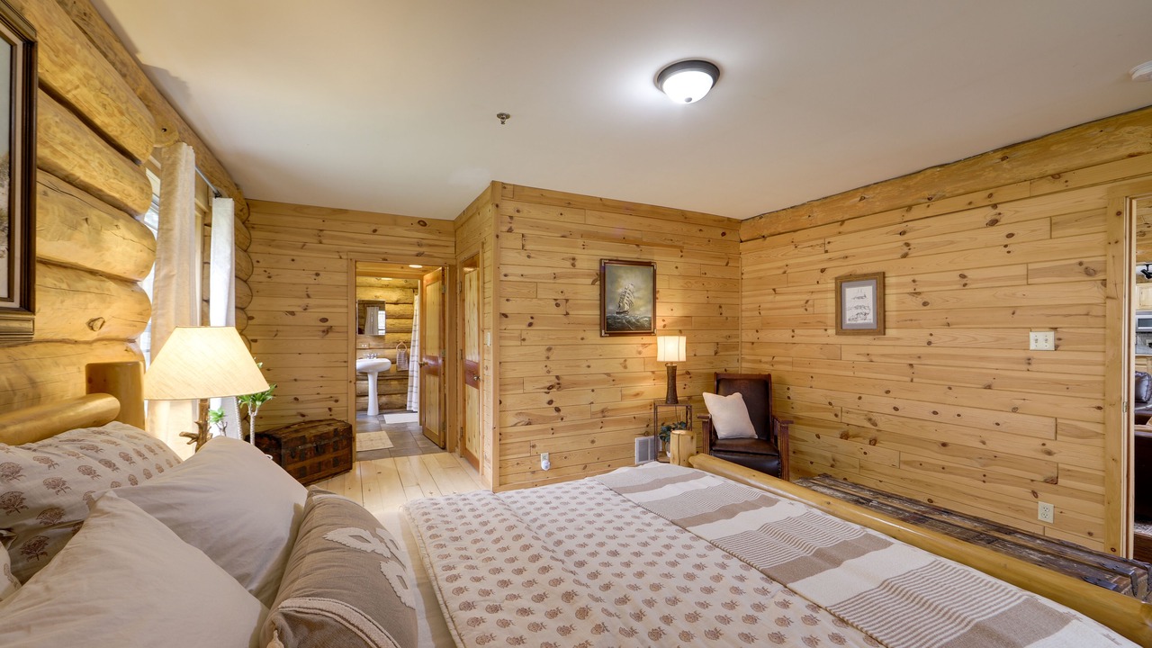 Photo of Bedroom in Tustin