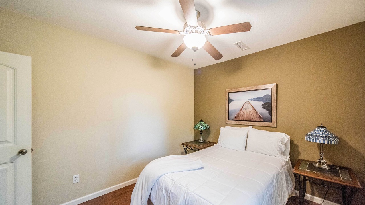 Photo of Bedroom in Grand Rivers
