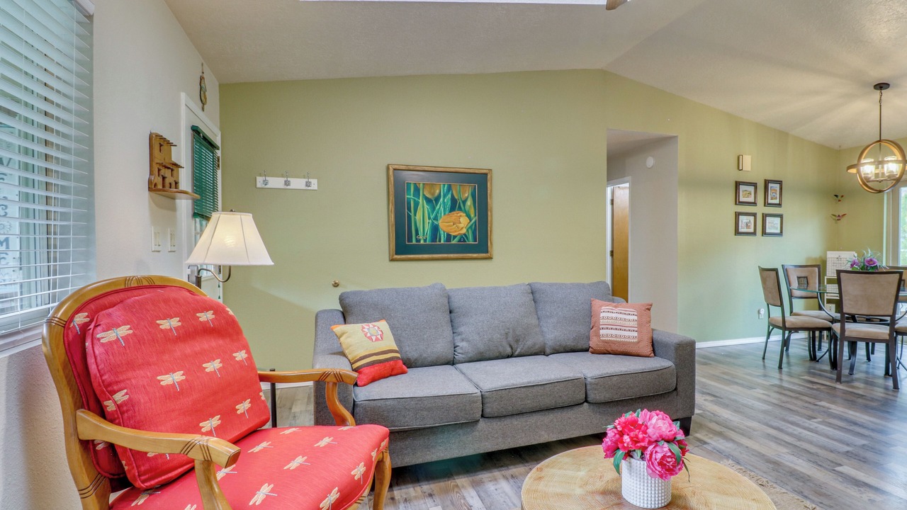 Photo of Livingroom in Jemez Springs