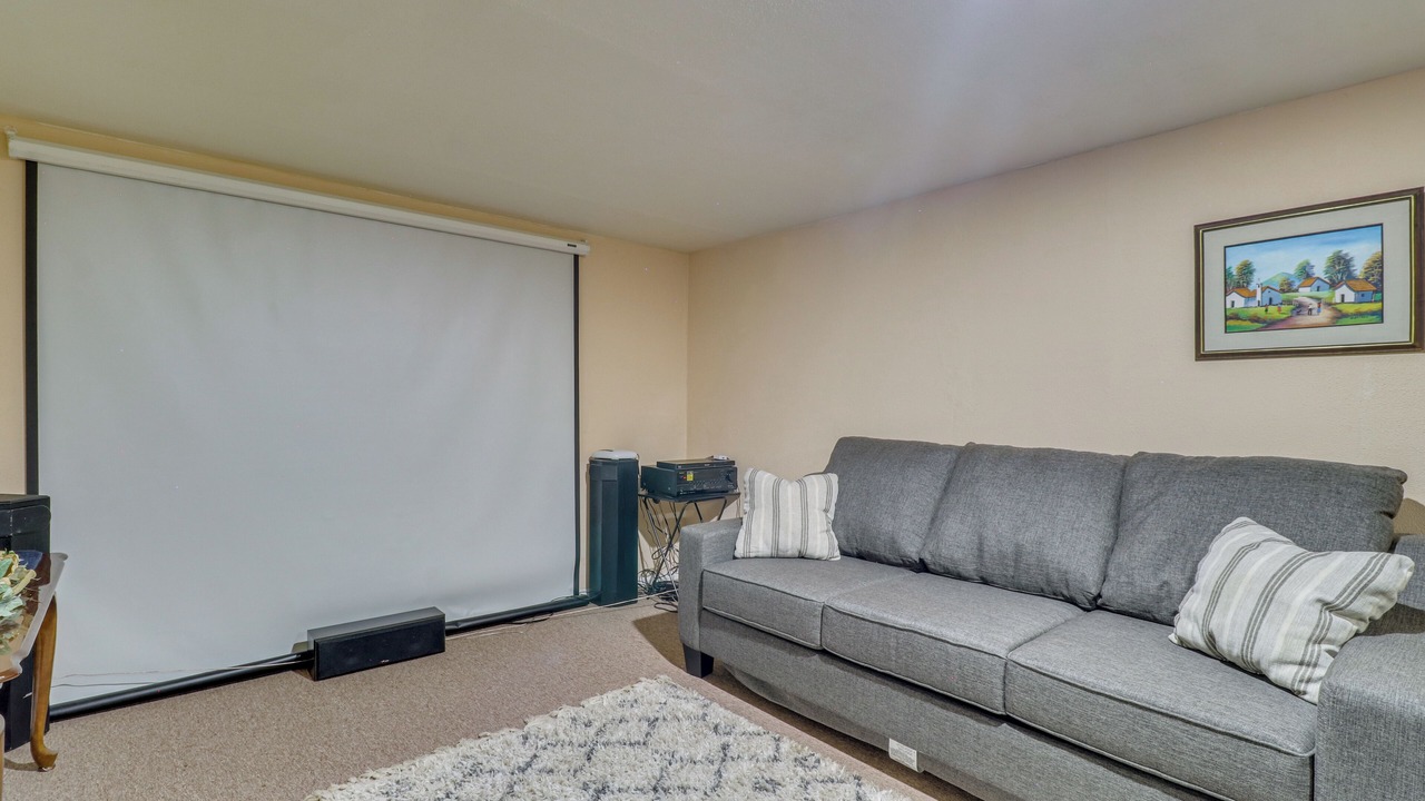Photo of Livingroom in Jemez Springs