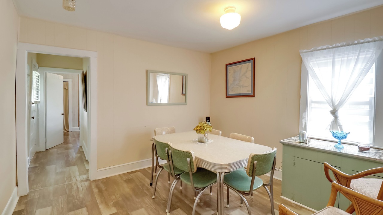 Photo of Livingroom in Long Neck