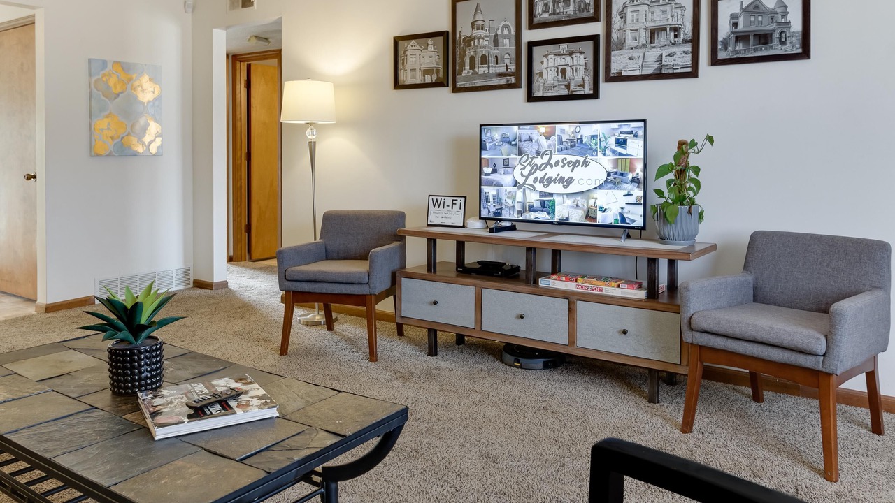 Photo of Livingroom in St. Joseph