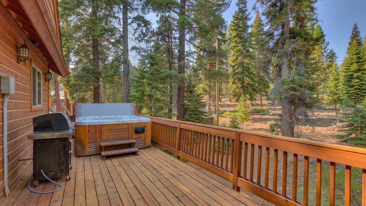 Photo of Patio Balcony in Tahoe Vista