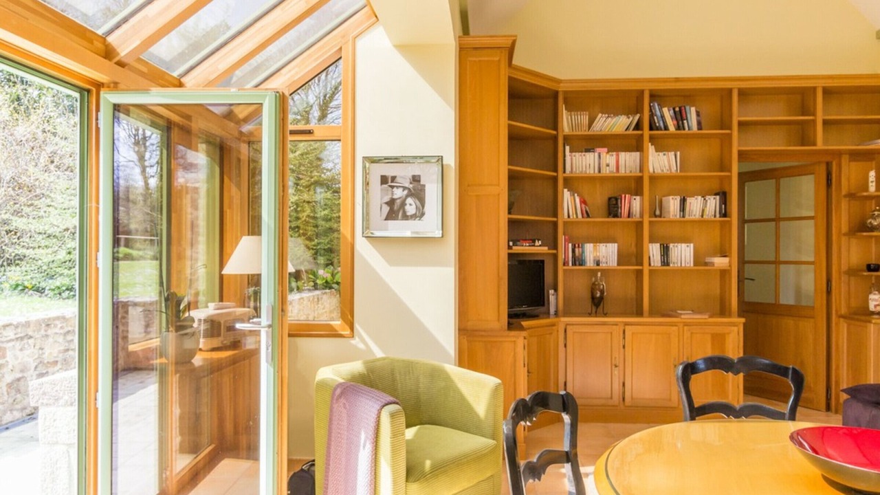 Photo of Others in Grosville