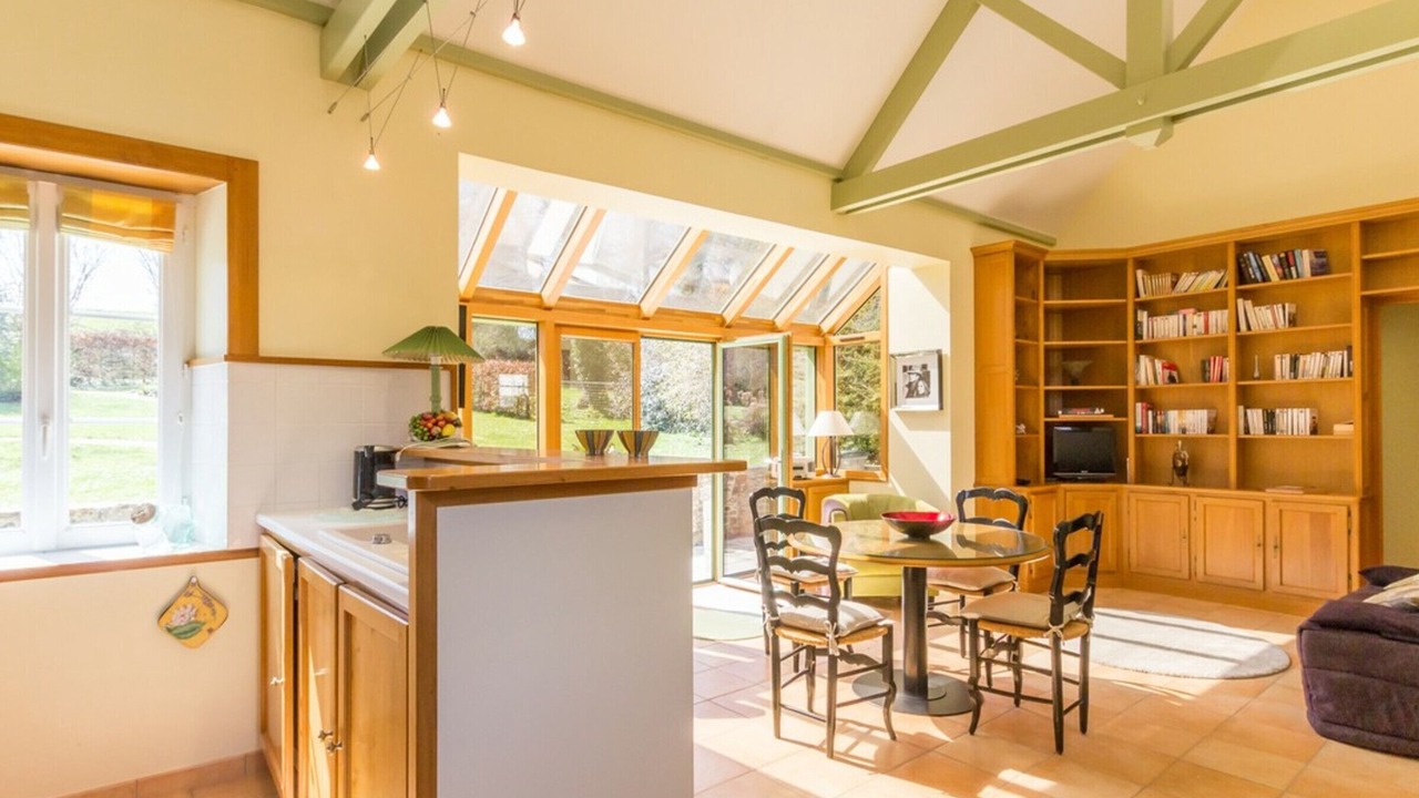 Photo of Others in Grosville