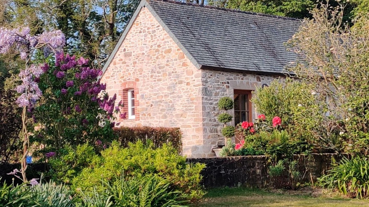 Photo of Outdoor in Grosville