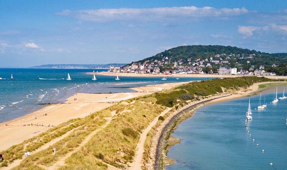 Photo of Others in Cabourg