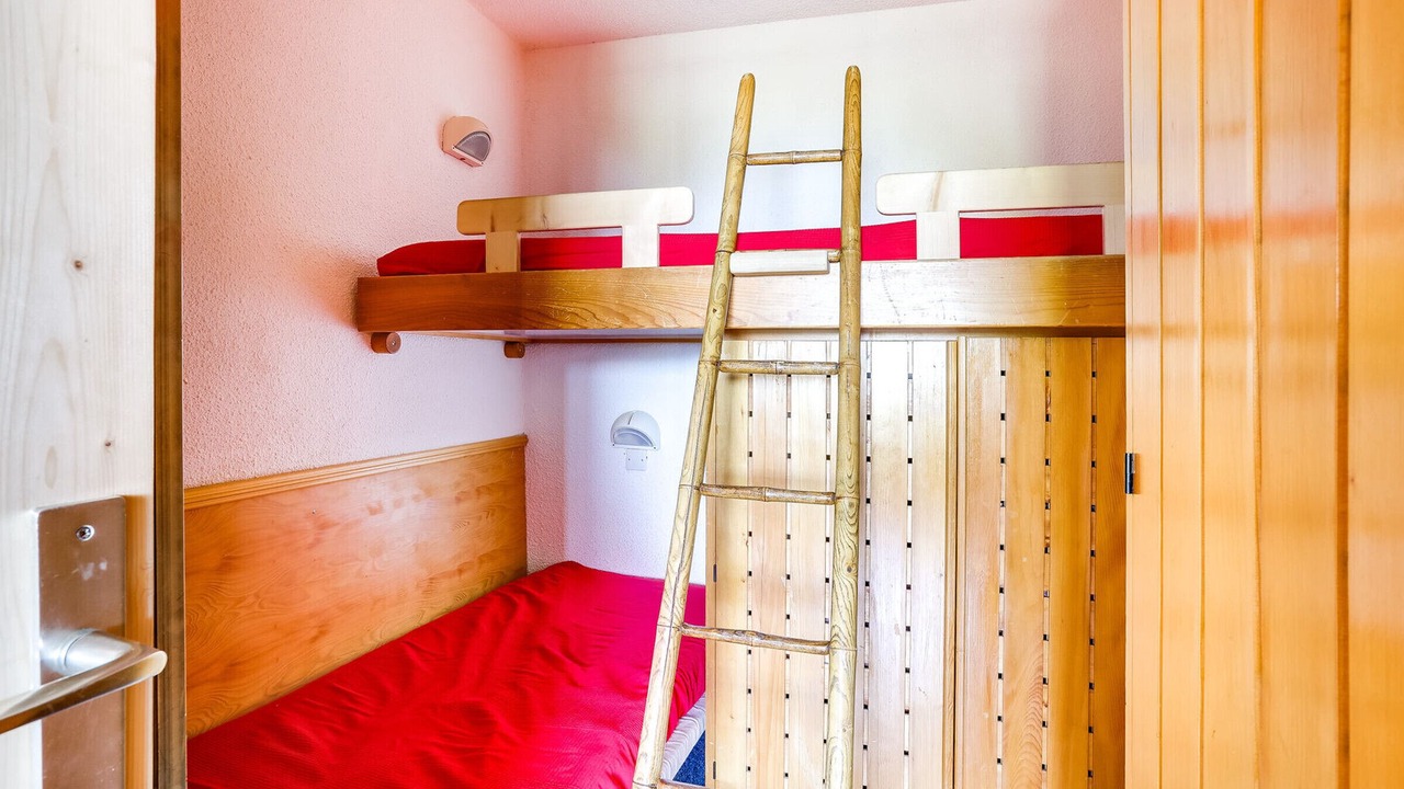Photo of Bedroom in Arc-1600