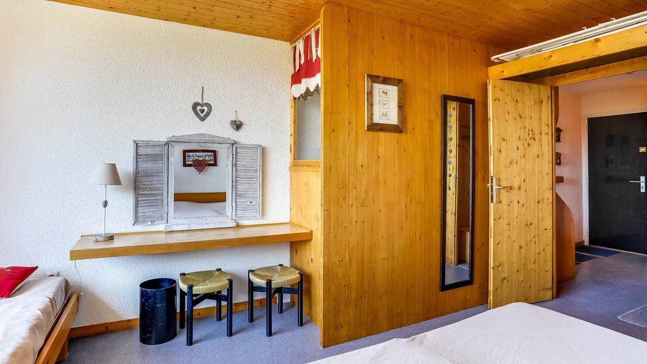 Photo of Bedroom in Arc-1600
