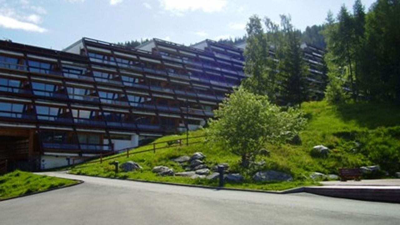 Photo of Outdoor in Arc-1600