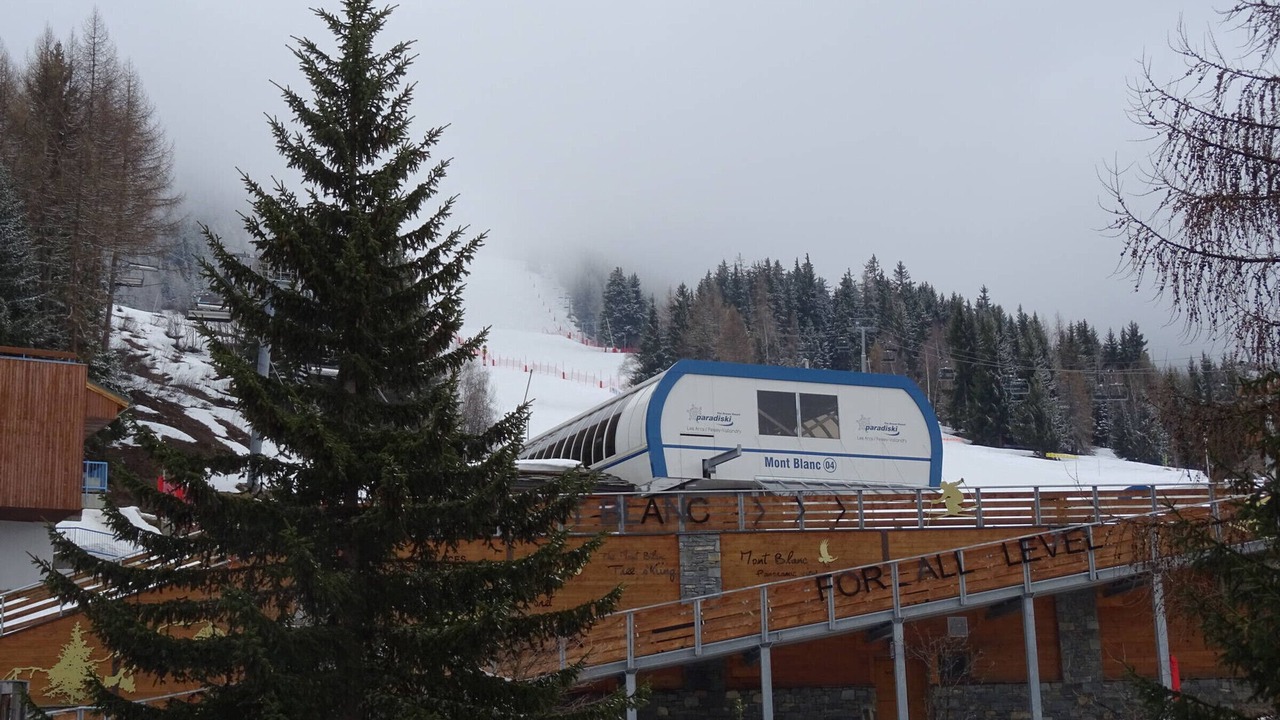 Photo of Outdoor in Arc-1600