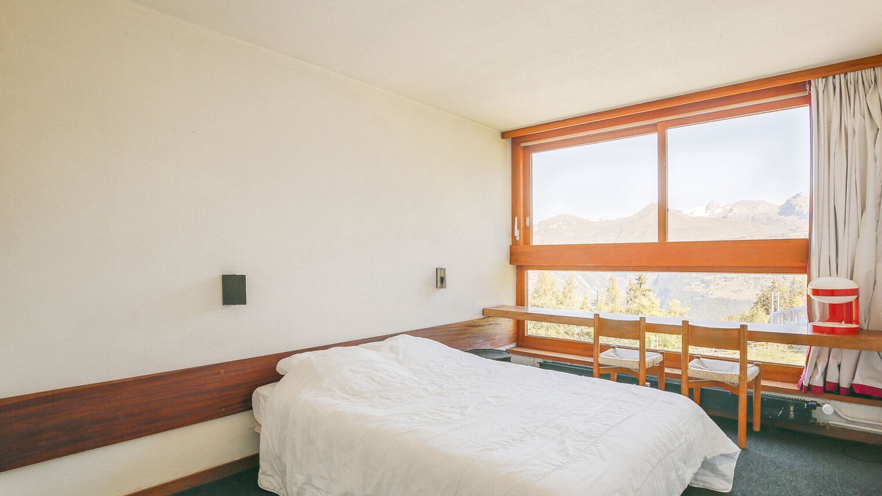 Photo of Bedroom in Arc-1600