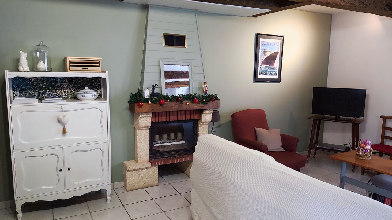 Photo of Livingroom in Frossay