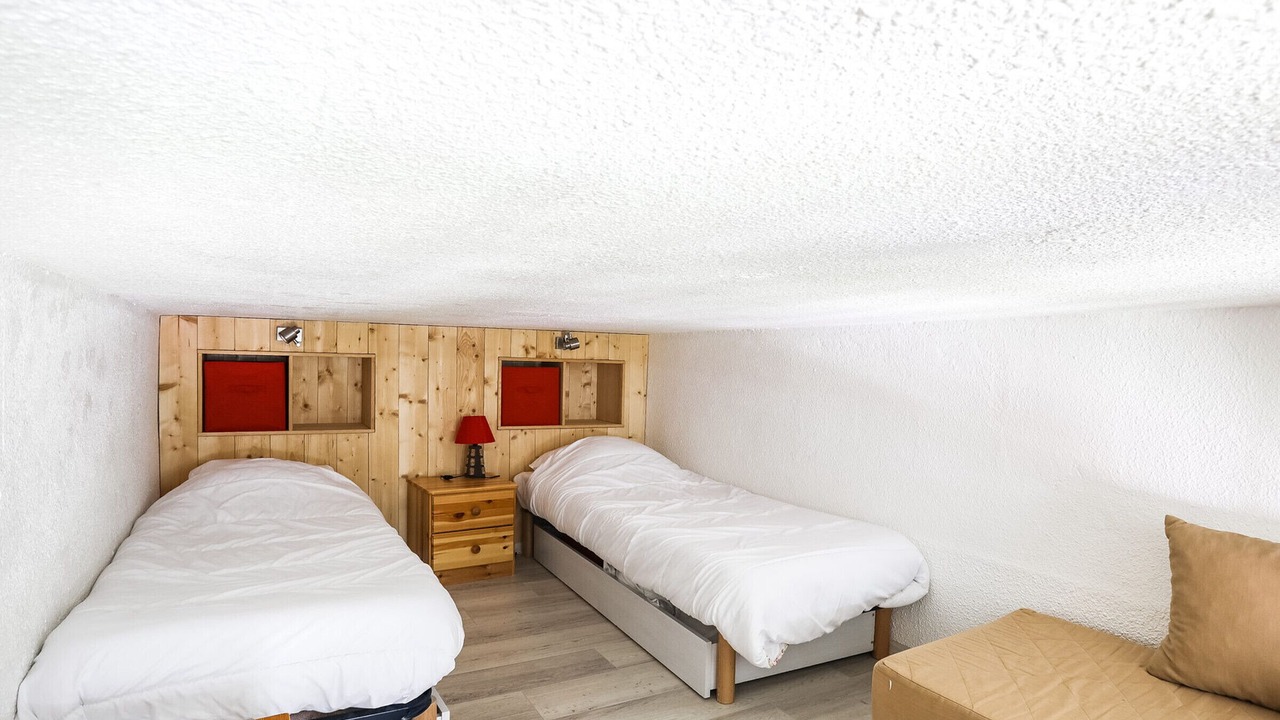 Photo of Bedroom in Arc-1600